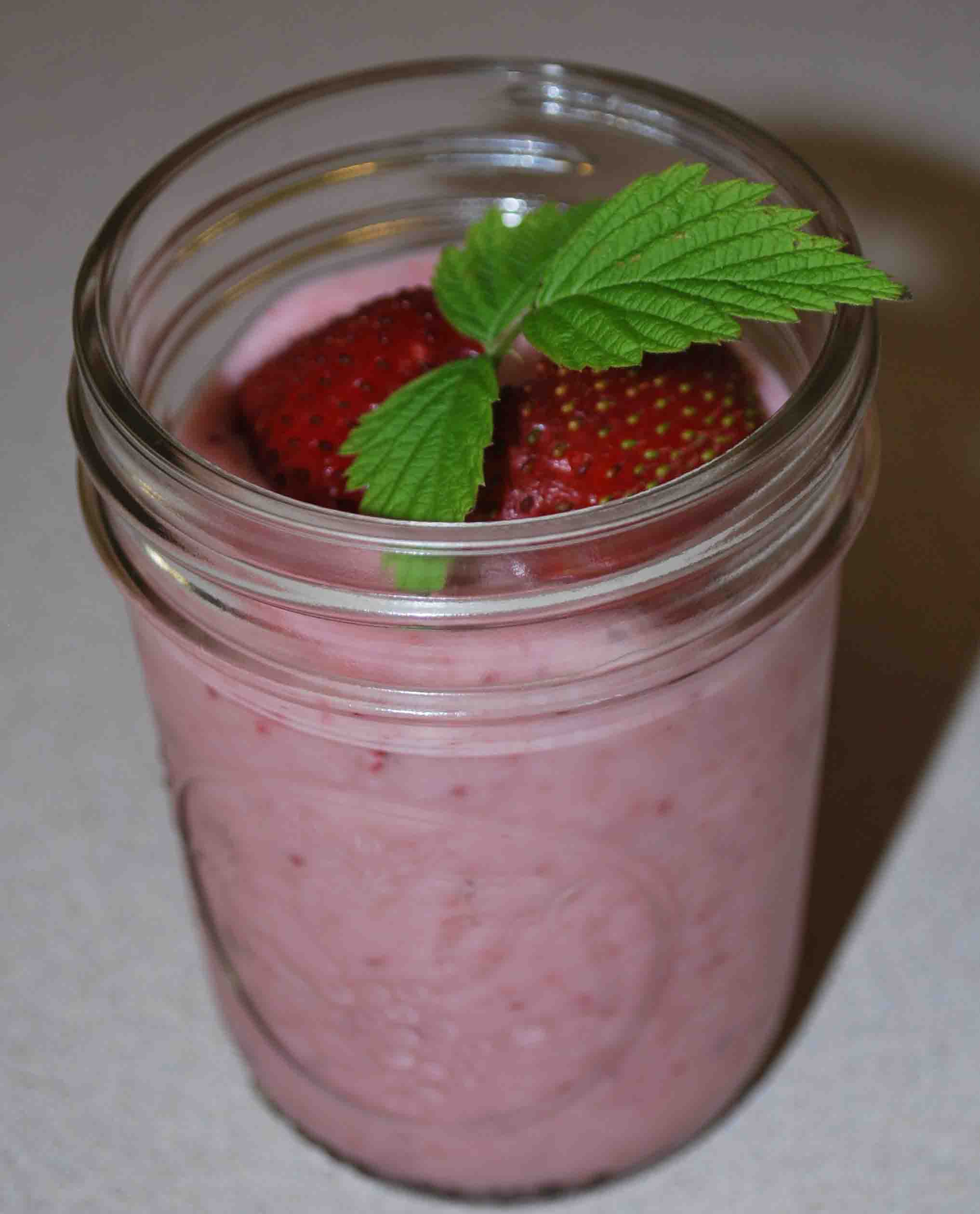 Fast and fun fruit smoothie