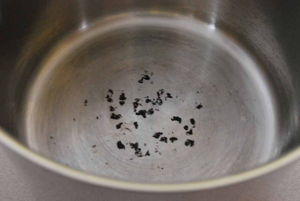 How to Remove Burn Marks from Stainless Steel Pots