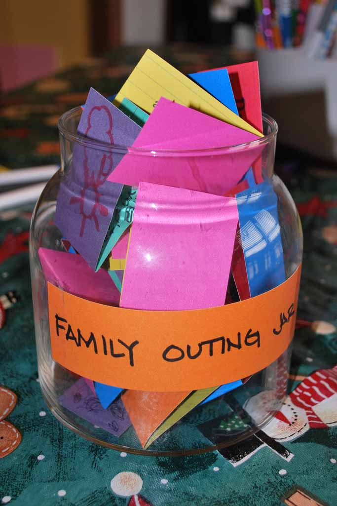 How to Make a Family Outing Jar