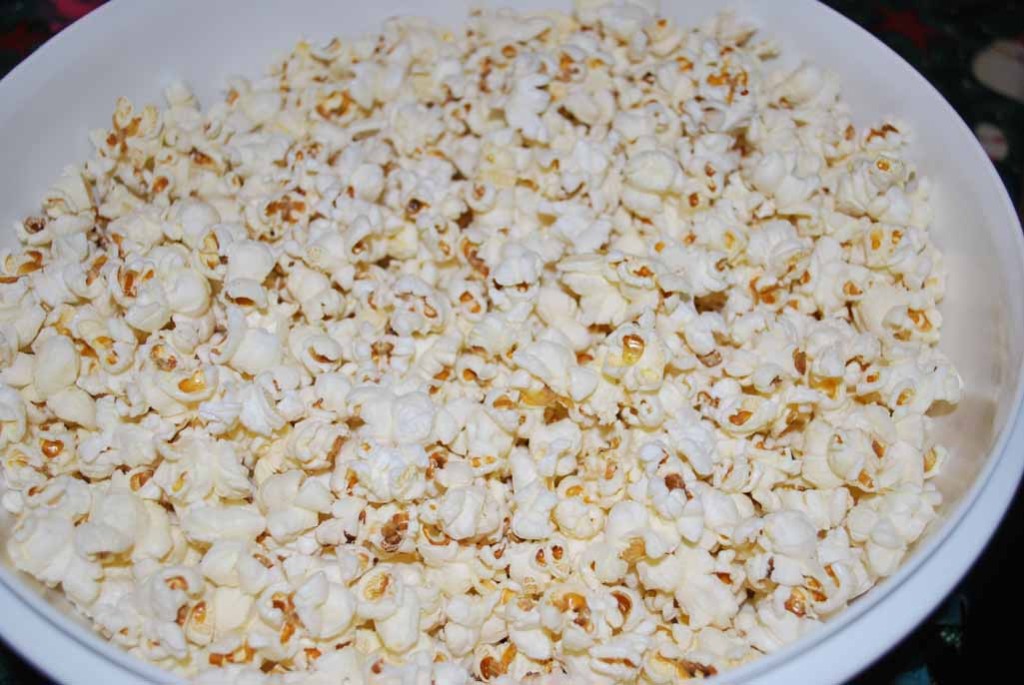 big bowl of popcorn_2